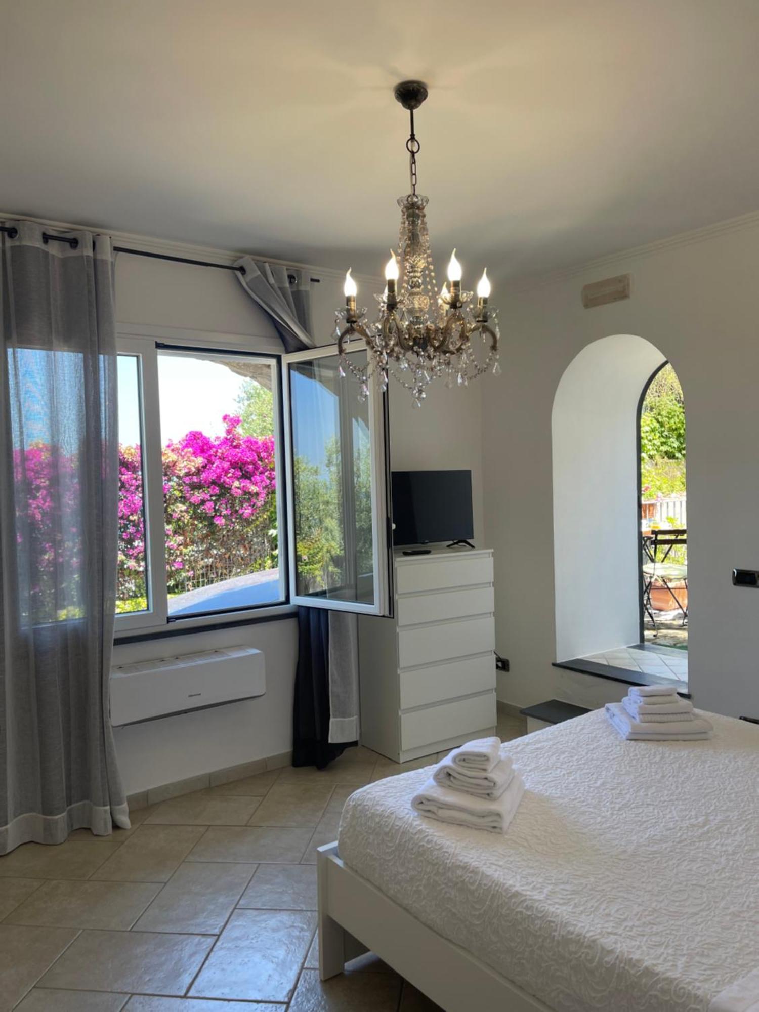 Villa Valentina Suite Масса-Лубренсе Экстерьер фото